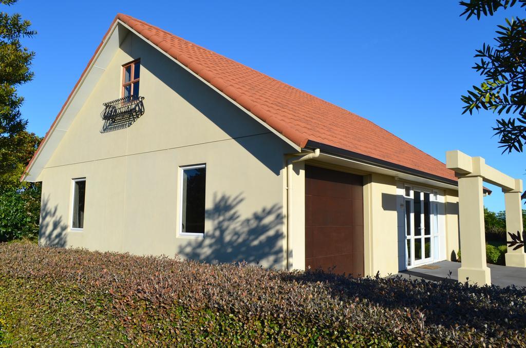 A Touch Of Tuscany At Hillsborough New Plymouth Exteriör bild