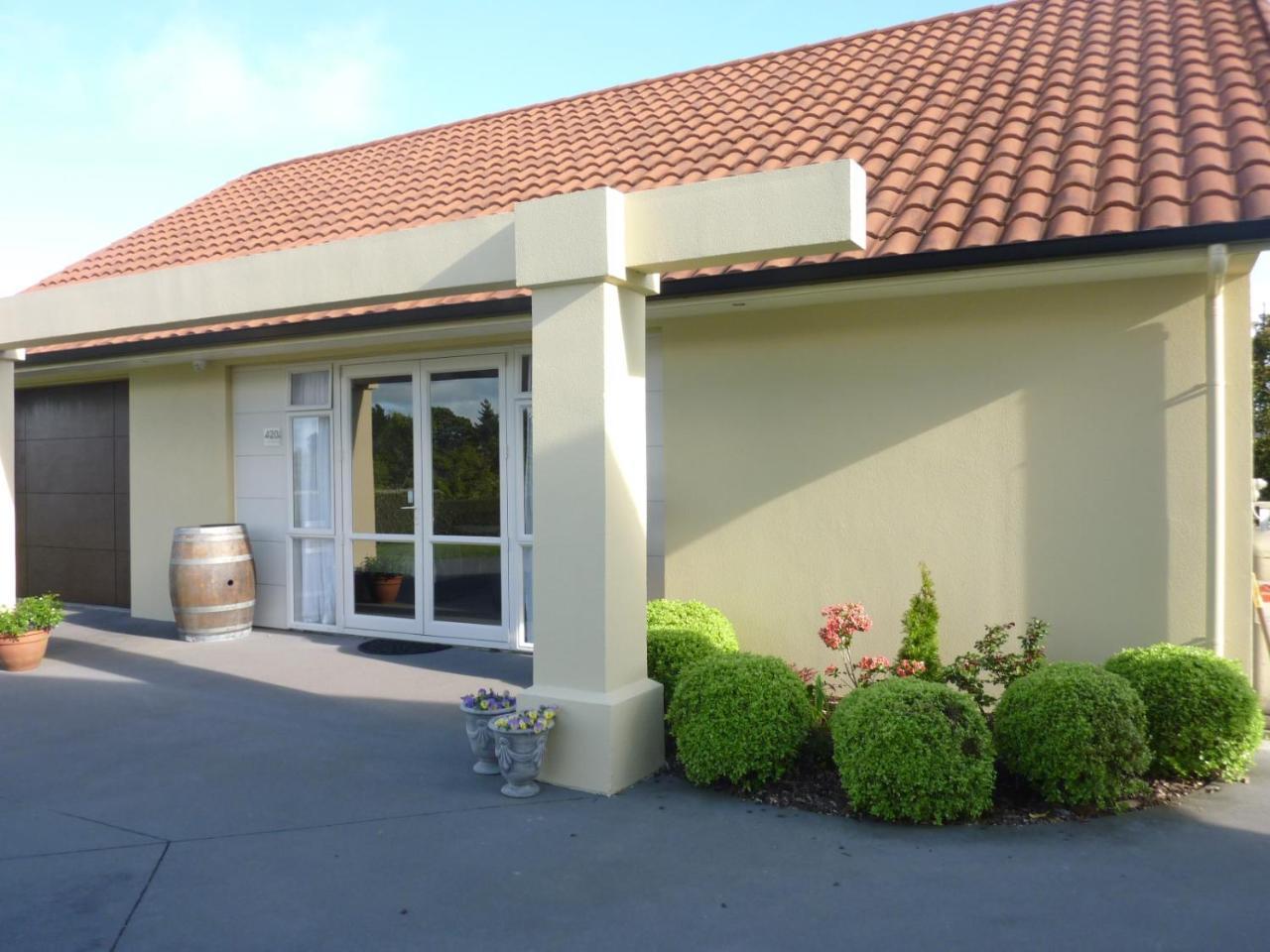 A Touch Of Tuscany At Hillsborough New Plymouth Exteriör bild